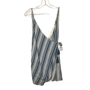 B. Original by Show Fly size large‎ dress